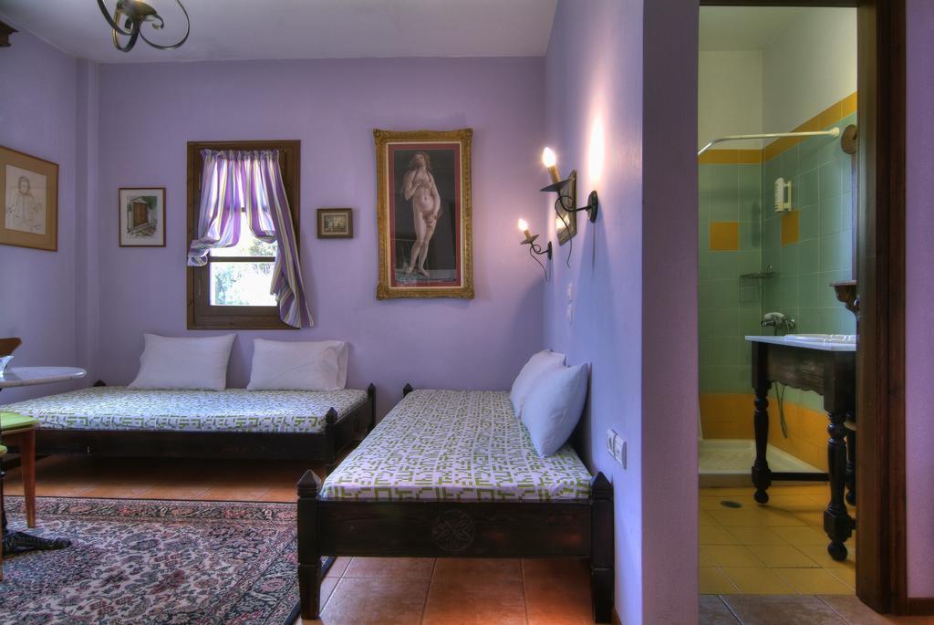 Nefeles Hotell Arachova Exteriör bild