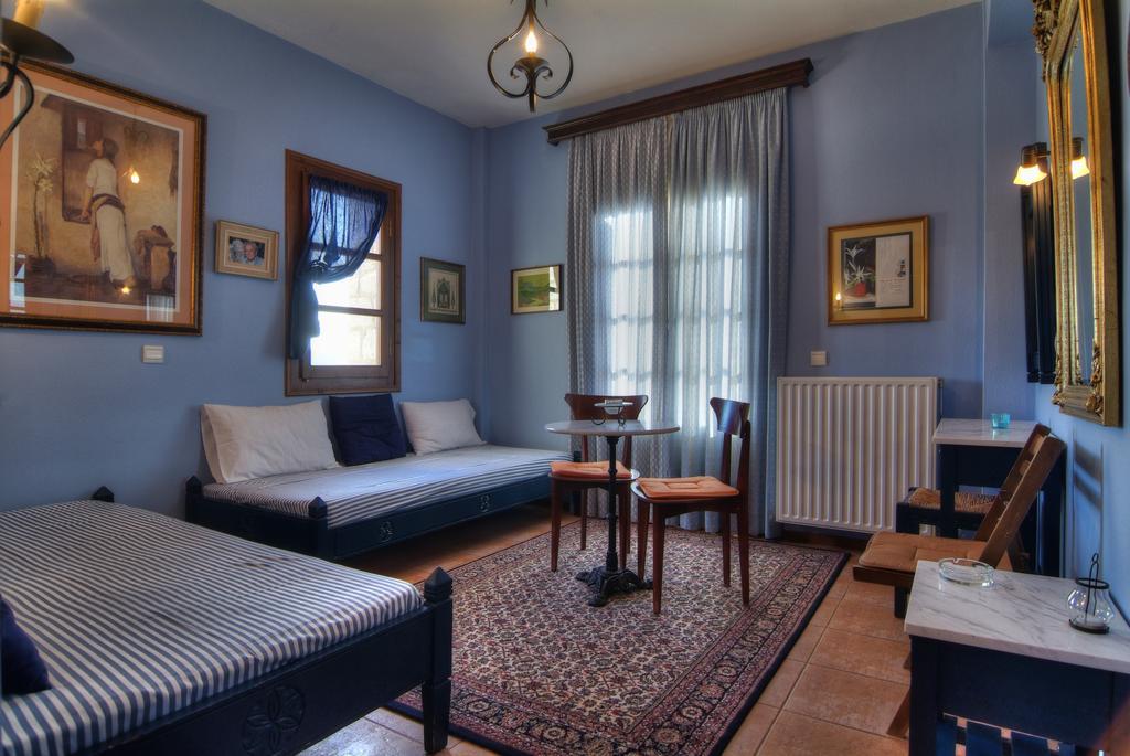 Nefeles Hotell Arachova Exteriör bild