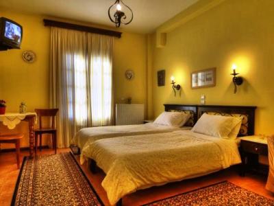 Nefeles Hotell Arachova Exteriör bild